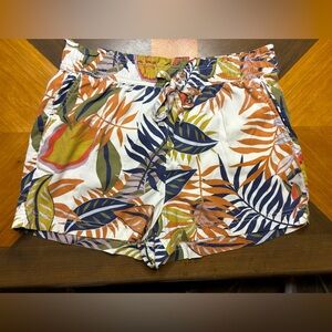 C&C California super soft pull-up Lyocell shorts with pockets